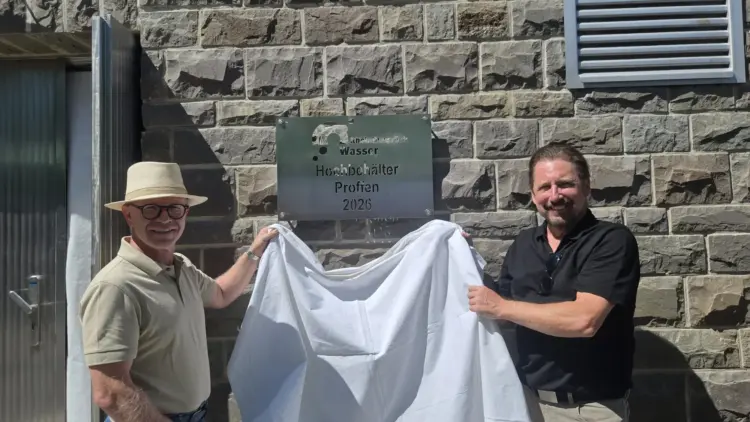 Enthüllung der Namenstafel des neuen Hochbehälter